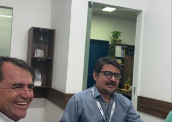 Prefeito Almir de Barrocas se reúne com superintendente da Embasa para discutir melhor atenção aos munícipes