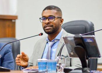 Mais proteção para quem mais precisa, vereador Rosevaldo Adorno garante inclusão de mulheres vítimas de violência no PAI em Candeias