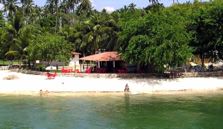 Praia de Suape está imprópria para banho neste final de semana, segundo INEMA, Pontos em Madre de Deus dispensam cuidados