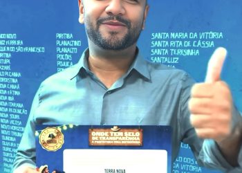 Prefeito de Terra Nova, Eder Menezes, celebra reconhecimento por transparência nos festejos juninos 2025 9 Prefeito de Terra Nova, Eder Menezes, celebra reconhecimento por transparência nos festejos juninos 2025