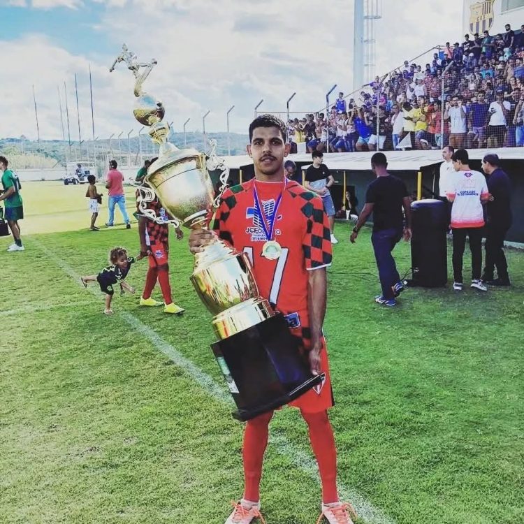 Tácio de Santana morre em grave acidente na BR-116, em Serrinha