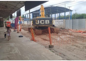 Embasa é cobrada por atrasos em obras na rua Comendador Gomes, em Feira de Santana, e prejudica moradores e comerciantes 7 Embasa é cobrada por atrasos em obras na rua Comendador Gomes, em Feira de Santana, e prejudica moradores e comerciantes