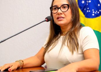 Soraia Cabral, titular da secretaria de assistência social se destaca como líder na defesa dos direitos sociais em Candeias