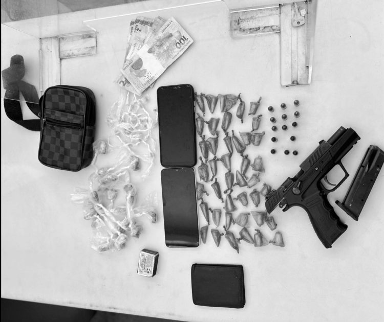 PETO da 10ª CIPM de Candeias realiza operação de sucesso e prende suspeito por tráfico de drogas e porte ilegal de arma