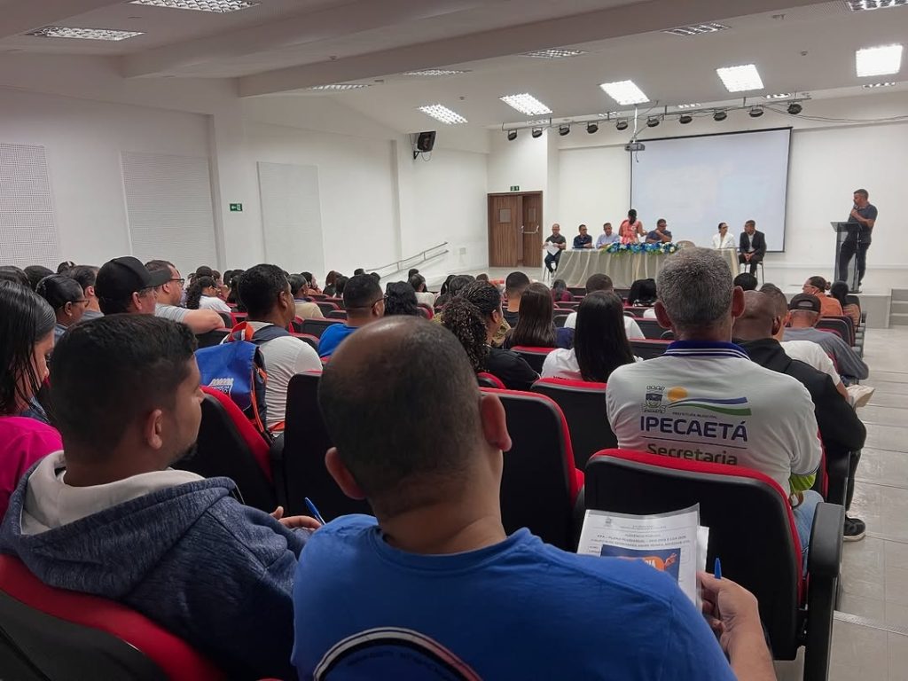 Prefeito Júnior Piaggio lidera audiência pública em Ipecaetá com forte participação dos munícipes 5 governodagente photo 1752509344991