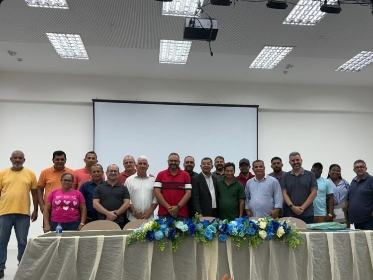 Prefeito Júnior Piaggio lidera audiência pública em Ipecaetá com forte participação dos munícipes 1 Prefeito Júnior Piaggio lidera audiência pública em Ipecaetá com forte participação dos munícipes