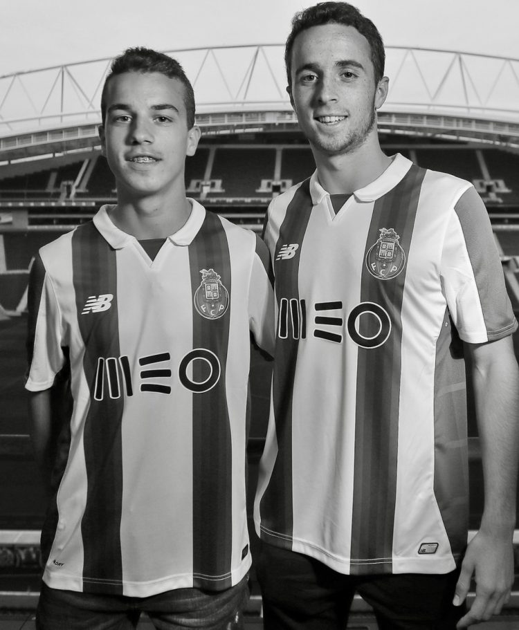 Jogador português Diogo Jota, do Liverpool, e irmão morrem em acidente de carro na Espanha