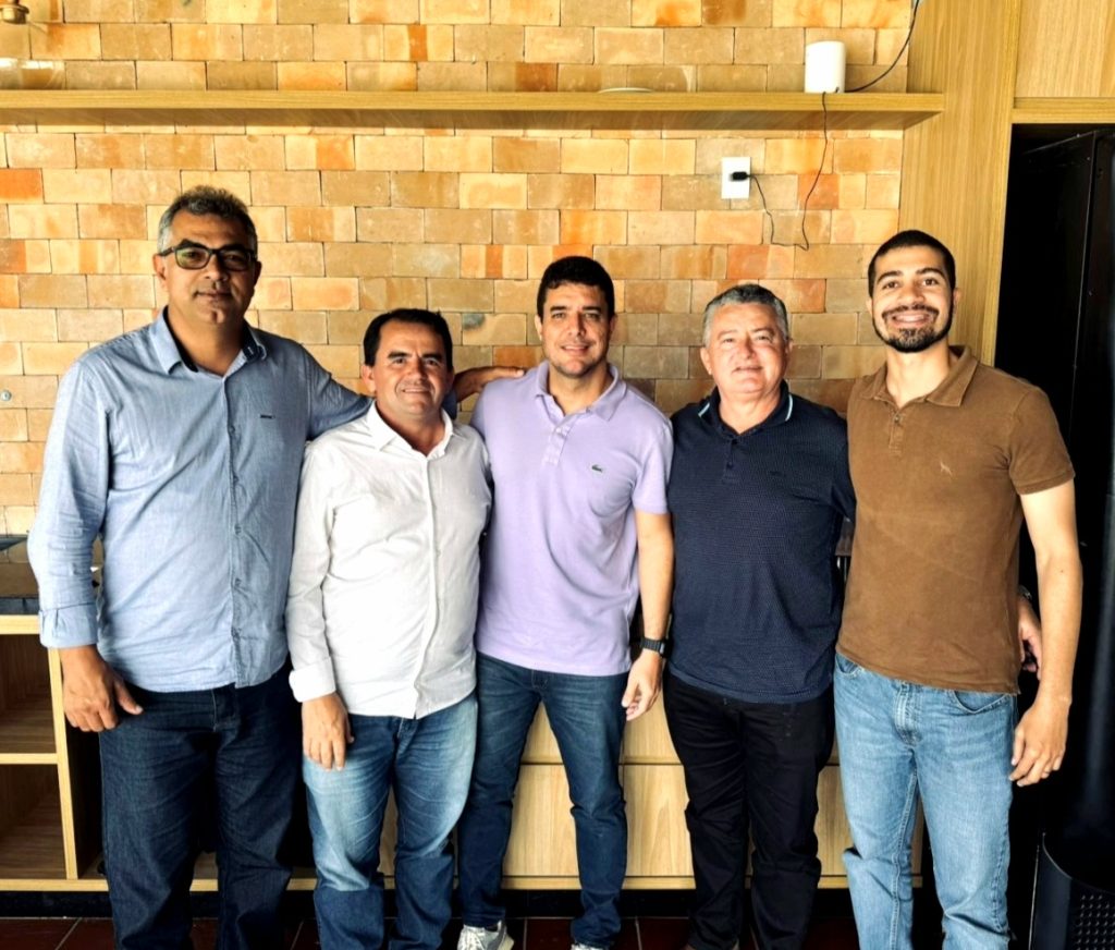 Barrocas dá passo decisivo em prol do meio ambiente com parceria regional para uso do aterro de Serrinha 2 screenshot 20250718 084130 whatsapp