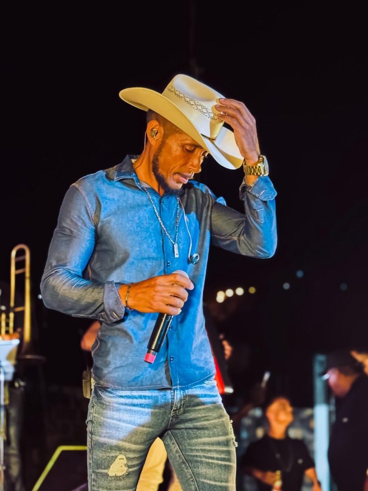 Memeu Vaqueiro Ruma Para Uma Nova Era com Gravação de Áudio e Vídeo de Alta Qualidade