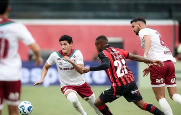 Péssima atuação do Vitória no Barradão termina em derrota e aumenta a crise no clube