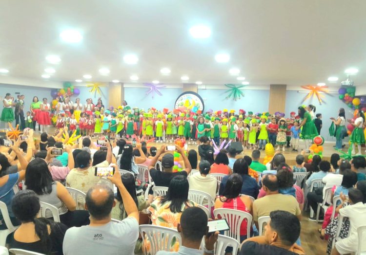 Luz, câmera e sabor na Escola Prisma de Feira de Santana: evento celebra educação alimentar saudável e divertida.