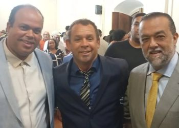 Santo Amaro: Vereador aliadíssimo de Flaviano cai na rede da Justiça eleitoral, tem mandato cassado e abre oportunidade para suplente de oposição 4 Santo Amaro: Vereador aliadíssimo de Flaviano cai na rede da Justiça eleitoral, tem mandato cassado e abre oportunidade para suplente de oposição