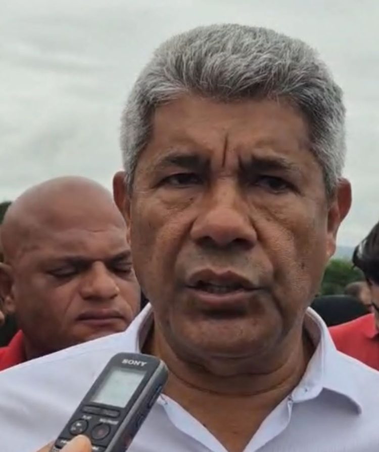 Governador Jerônimo Rodrigues lidera esforços de proteção às regiões afetadas pelas fortes chuvas na Bahia