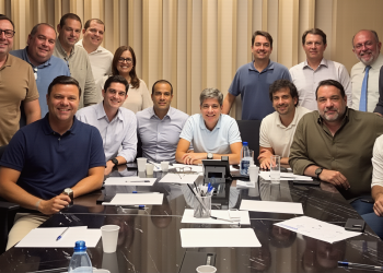 Staff dos Sonhos? Só Se For Dos Anos 90…