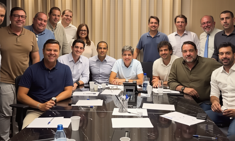 Staff dos Sonhos? Só Se For Dos Anos 90… 1 Staff dos Sonhos? Só Se For Dos Anos 90…