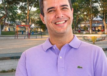 Prefeito Cyro Novais anuncia a tão sonhada reforma da Praça Morena Bela, marco histórico e afetivo de Serrinha 2 Prefeito Cyro Novais anuncia a tão sonhada reforma da Praça Morena Bela, marco histórico e afetivo de Serrinha